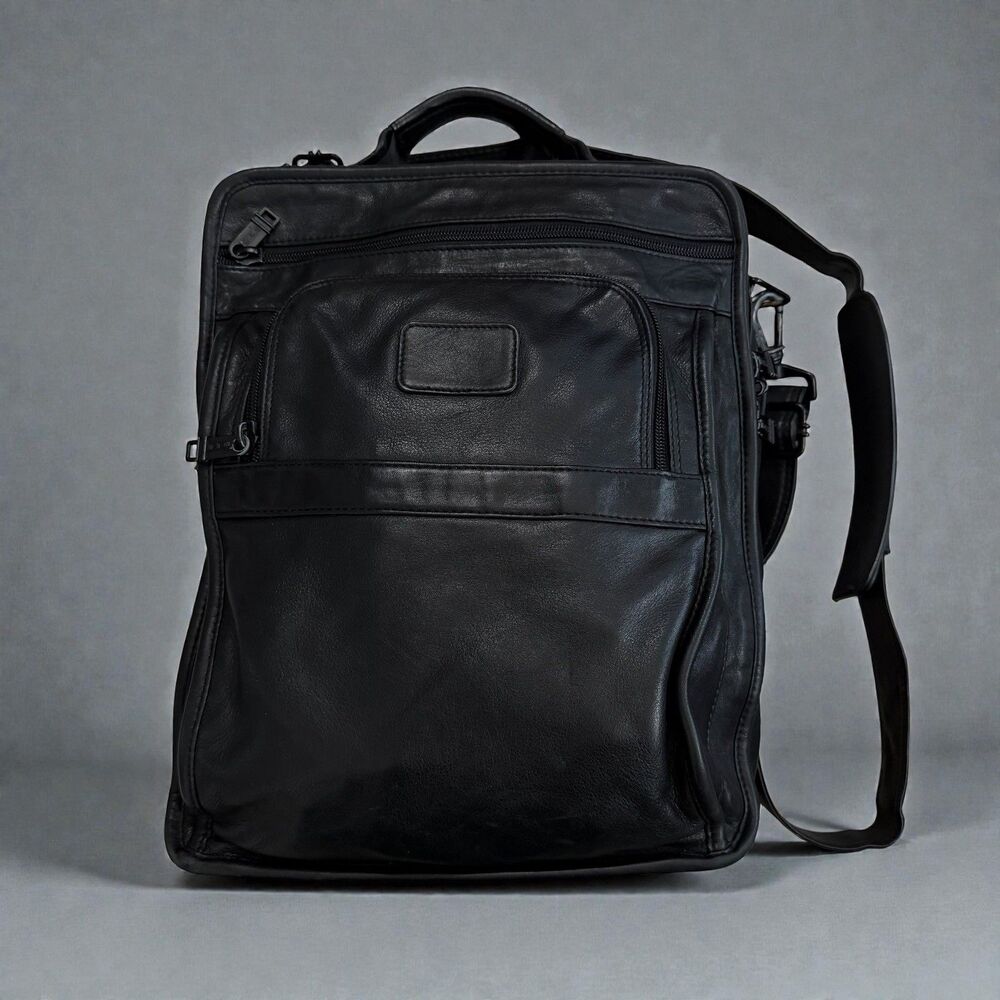 Vintage TUMI Black Leather Vertical Laptop Brief Messenger Bag Shoulder Strap